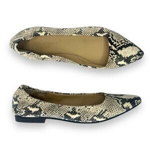 Sun + Stone Women's Pointed Toe Jilly Flats Size 7 M Gray Cream Snake Print